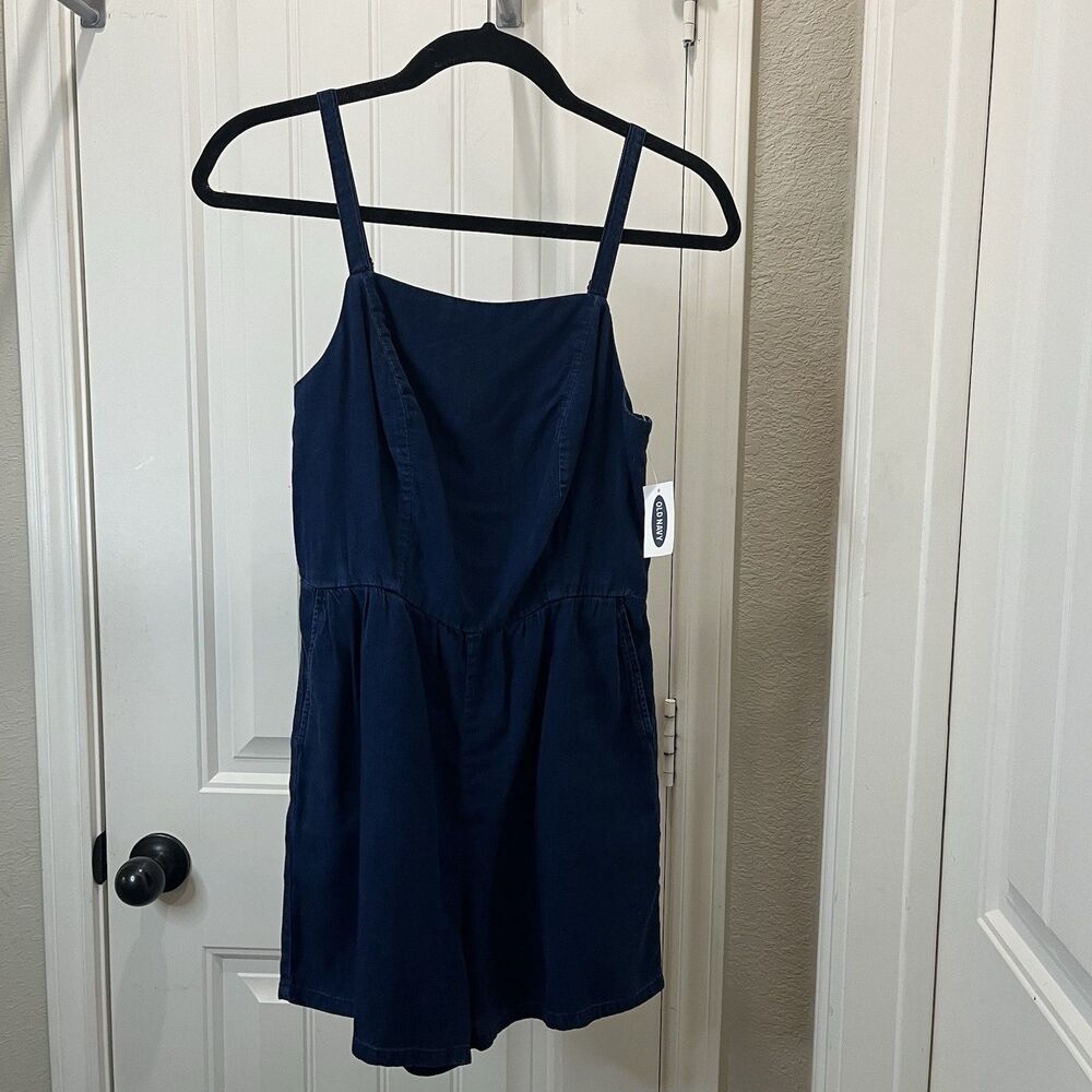 Old Navy Chambray Dark Wash Smocked Short Strappy Romper Womens Size XS NEW